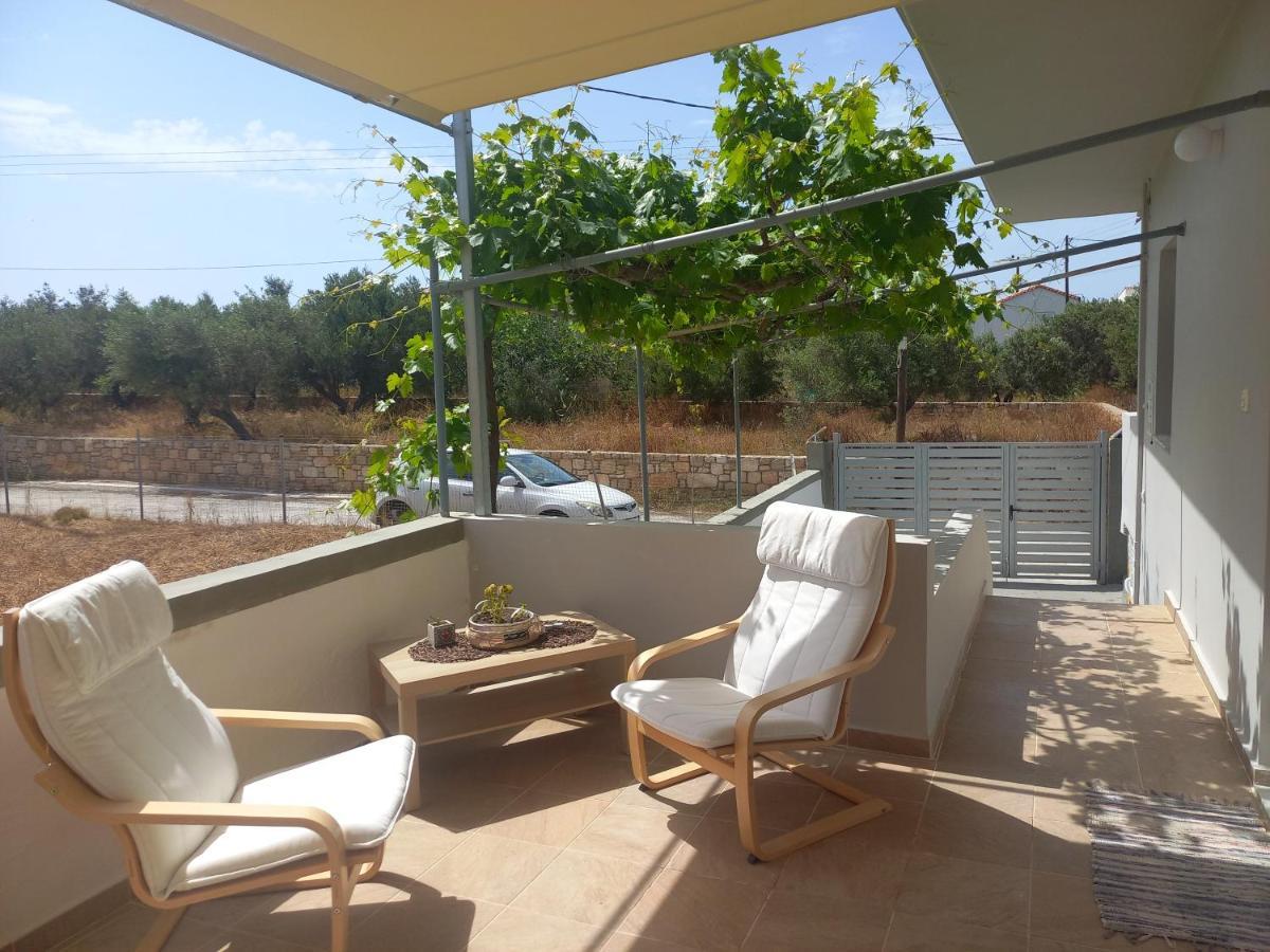 Mulberry House Hotell Elafónisos Eksteriør bilde