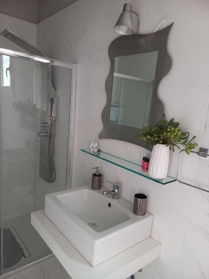 Mulberry House Hotell Elafónisos Eksteriør bilde