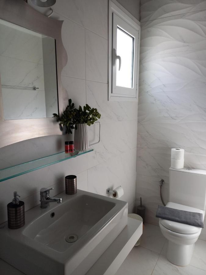 Mulberry House Hotell Elafónisos Eksteriør bilde